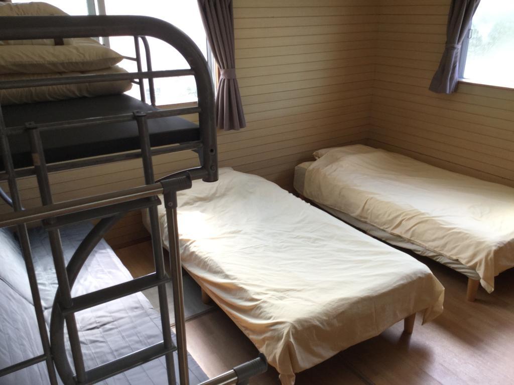 Guest House Lough Style Урума Экстерьер фото